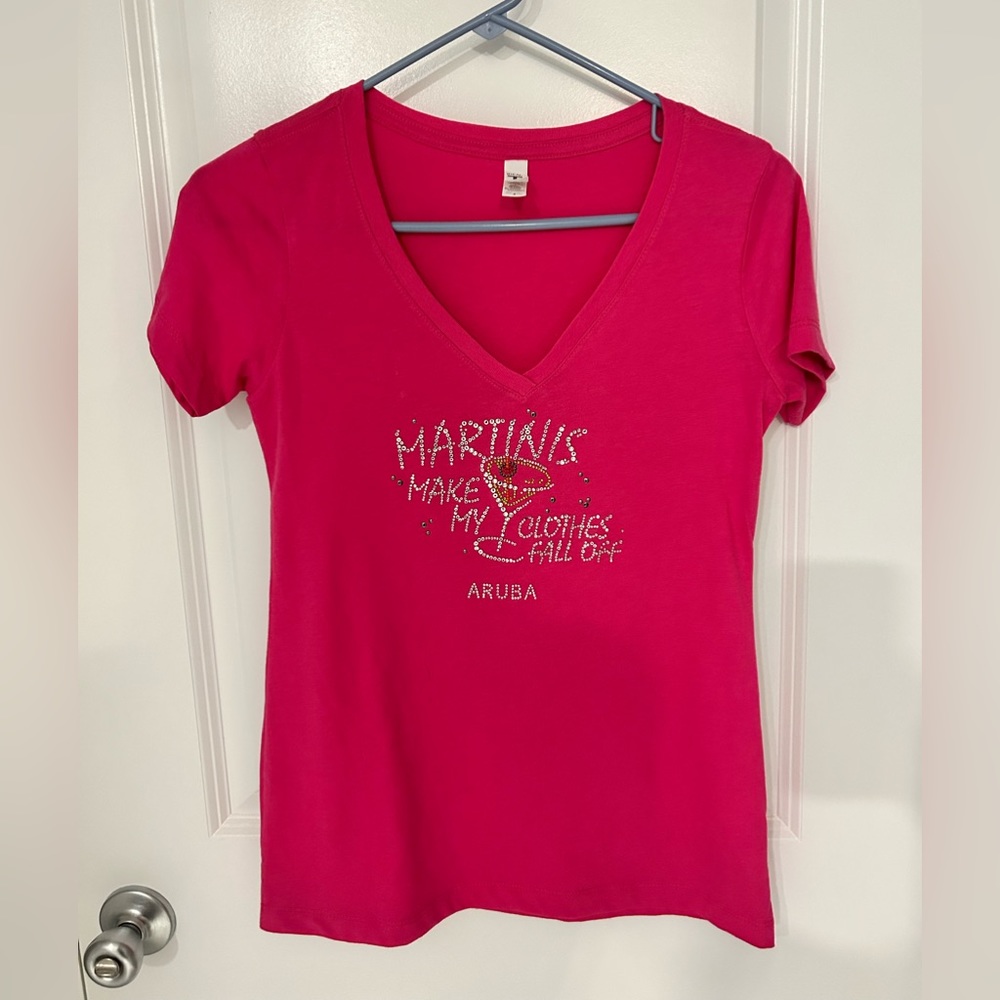 Aruba Martinis make my clothes fall off fitted women’s shirt